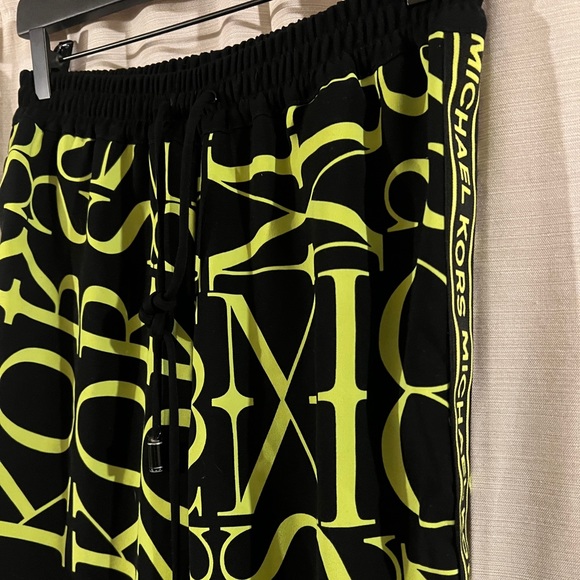 WOMENS MICHAEL KORS JOGGERS XS - Picture 3 of 9